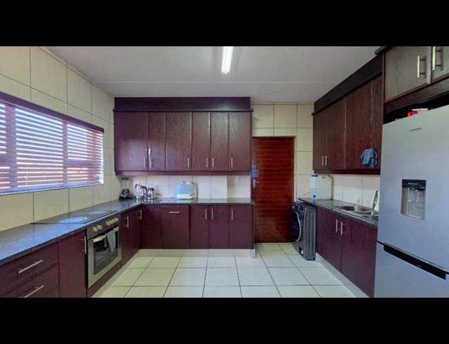 3 BEDROOM HOUSE FOR SALE IN RIVERSPRAY LIFESTYLE ESTATE